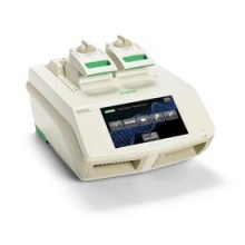 C1000 Touch 双48孔梯度PCR仪